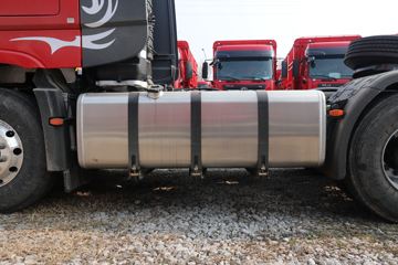 �������ó� �����콢KX ����� 520���� 6X4ǣ����(����)ͼƬ