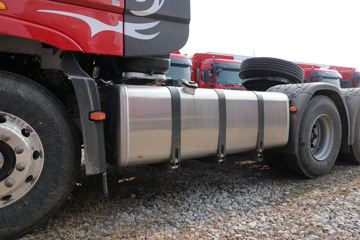 �������ó� �����콢KX ����� 520���� 6X4ǣ����(����)ͼƬ