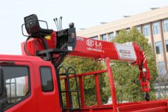 福田瑞沃 大金刚ES7 220马力 4X2 随车吊(国六)(长兴)(BJ5184JSQKPFN-01)