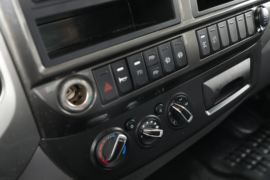 大金刚ES5&nbsp;平板运输车驾驶室图片