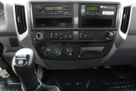 大金刚ES5&nbsp;平板运输车驾驶室图片