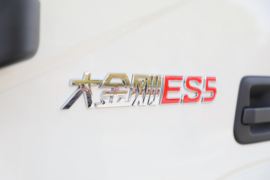 大金刚ES5&nbsp;混凝土搅拌车外观                                                图片