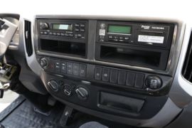 大金刚ES5&nbsp;混凝土搅拌车驾驶室                                               图片