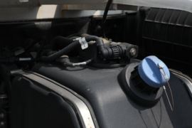 大金刚ES5&nbsp;混凝土搅拌车底盘                                                图片