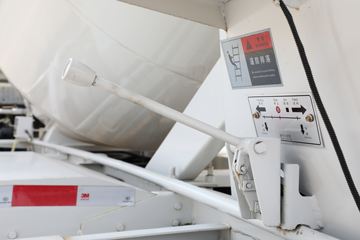  ES5 190 4X2 䳵()()(DLQ5180GJBBJ6)ͼƬ