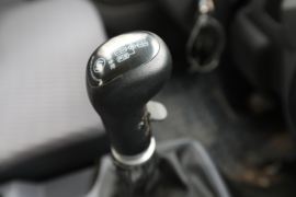 大金刚ES5&nbsp;吊车驾驶室                                               图片