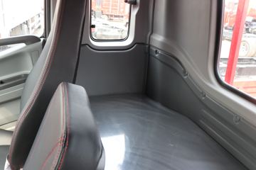 ���� ����˹Q8 С���� 170���� 4X2 5�������ػ���(����)(HFC1128P31K2D7S)ͼƬ