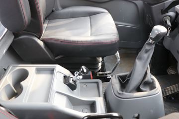 ���� ����˹Q8 С���� 170���� 4X2 5�������ػ���(����)(HFC1128P31K2D7S)ͼƬ