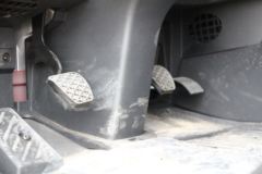 青岛解放 悍V2.0重卡 290马力 8X2 9.65米仓栅式载货车(CA5310CCYP1K2L7T10E6A80) 青岛解放 悍V2.0重卡 290马力 8X2 9.65米仓栅式载货车(CA5310CCYP1K2L7T10E6A80)