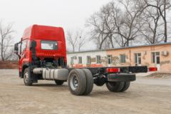 青岛解放 JK6中卡 260马力 4X2 6.8米仓栅式载货车(国六)(CA5180CCYP28K1L4E6)