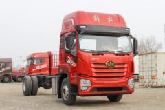 青岛解放 JK6中卡 260马力 4X2 6.8米仓栅式载货车(国六)(CA5180CCYP28K1L4E6)