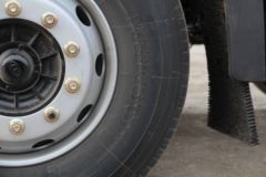 青岛解放 悍V2.0重卡 290马力 8X2 9.65米仓栅式载货车(CA5310CCYP1K2L7T10E6A80) 青岛解放 悍V2.0重卡 290马力 8X2 9.65米仓栅式载货车(CA5310CCYP1K2L7T10E6A80)