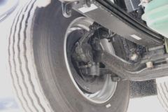 青岛解放 JH6重卡 领航版2.0 460马力 8X4 9.5米栏板载货车(国六)(CA1310P25K2L7T4E6A80)