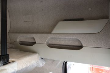 һ����� ��J6V 460���� 6X4ǣ����(����)(CA4250P66K25T1E6)ͼƬ