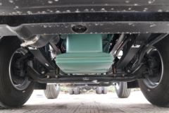 青岛解放 JH6重卡 领航版2.0 460马力 8X4 9.5米栏板载货车(国六)(CA1310P25K2L7T4E6A80)