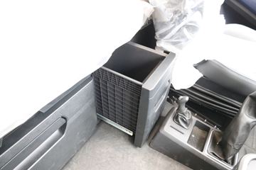 һ����� ��J6V 460���� 6X4ǣ����(����)(CA4250P66K25T1E6)ͼƬ