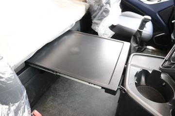 һ����� ��J6V 460���� 6X4ǣ����(����)(CA4250P66K25T1E6)ͼƬ