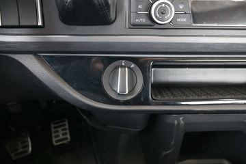 һ����� ��J6V 460���� 6X4ǣ����(����)(CA4250P66K25T1E6)ͼƬ