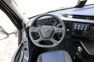 һ����� ��J6V 460���� 6X4ǣ����(����)(CA4250P66K25T1E6)ͼƬ