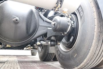 һ����� ��J6V 460���� 6X4ǣ����(����)(CA4250P66K25T1E6)ͼƬ