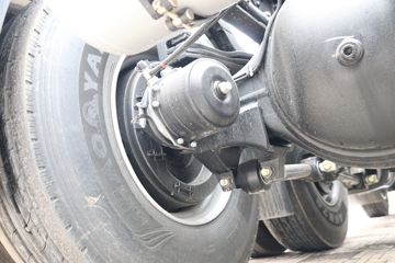 һ����� ��J6V 460���� 6X4ǣ����(����)(CA4250P66K25T1E6)ͼƬ