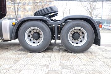 һ����� ��J6V 460���� 6X4ǣ����(����)(CA4250P66K25T1E6)ͼƬ