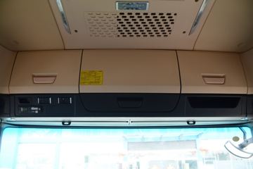 ���� ŷ������ ��Խ�� 580���� 6X4 AMT�Զ���ǣ����(����)(��������)ͼƬ