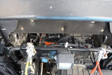 ���� ŷ������ ��Խ�� 580���� 6X4 AMT�Զ���ǣ����(����)(��������)ͼƬ