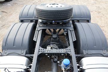 ���� ŷ������ ��Խ�� 580���� 6X4 AMT�Զ���ǣ����(����)(��������)ͼƬ