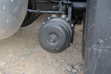 ���� ŷ������ ��Խ�� 580���� 6X4 AMT�Զ���ǣ����(����)(��������)ͼƬ