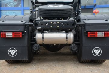 ���� ŷ������ ��Խ�� 580���� 6X4 AMT�Զ���ǣ����(����)(��������)ͼƬ