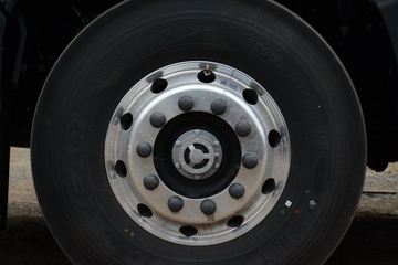 ���� ŷ������ ��Խ�� 580���� 6X4 AMT�Զ���ǣ����(����)(��������)ͼƬ