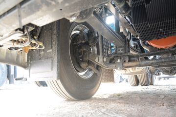 ���� ŷ������ ��Խ�� 580���� 6X4 AMT�Զ���ǣ����(����)(��������)ͼƬ