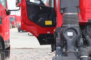 �������ó� ���KR�ؿ� 300���� 4X2 6.8�ײ�դʽ�ػ���(����)(����)(DFH5180CCYE15)ͼƬ