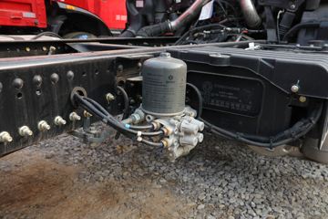 �������ó� ���KR�ؿ� 300���� 4X2 6.8�ײ�դʽ�ػ���(����)(����)(DFH5180CCYE15)ͼƬ