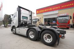 中国重汽 黄河 X7重卡 570马力 6X4 AMT自动挡牵引车(国六) 中国重汽 黄河 X7重卡 570马力 6X4 AMT自动挡牵引车(国六)