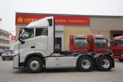 中国重汽 黄河 X7重卡 570马力 6X4 AMT自动挡牵引车(国六) 中国重汽 黄河 X7重卡 570马力 6X4 AMT自动挡牵引车(国六)