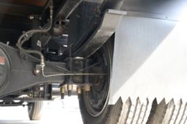 轩德E9&nbsp;电动载货车底盘图片