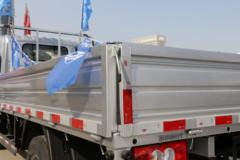 福田 时代领航5(蓝牛王) 158马力 4.17米单排栏板轻卡(国六)(BJ1045V9JD6-F3)