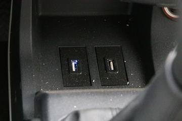 中国重汽HOWO 小帅 130马力 4X2 3.95米单排厢式小卡(液刹)(ZZ5047XXYF3111F145)图片