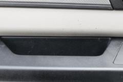 中国重汽HOWO 小帅 130马力 4X2 3.95米单排厢式小卡(液刹)(ZZ5047XXYF3111F145)