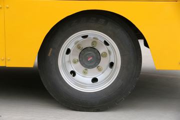 �������� ��ʨ 4.5T 4.15�׵��Ŵ��綯��ʽ�ῨͼƬ