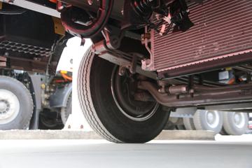 �������� ��ʨ 4.5T 4.15�׵��Ŵ��綯��ʽ�ῨͼƬ