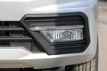 ����;�� T3Q(ԭС����W) 1.6L 123���� ���� 2.5��˫������С��ͼƬ
