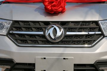 ����;�� T3Q(ԭС����W) 1.6L 123���� ���� 2.5��˫������С��ͼƬ