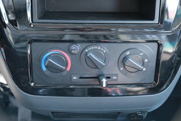 ����;�� T3Q(ԭС����W) 1.6L 123���� ���� 2.5��˫������С��ͼƬ
