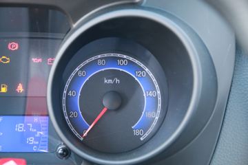 ����;�� T3Q(ԭС����W) 1.6L 123���� ���� 2.5��˫������С��ͼƬ