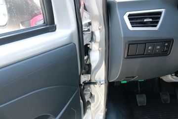 ����;�� T3Q(ԭС����W) 1.6L 123���� ���� 2.5��˫������С��ͼƬ