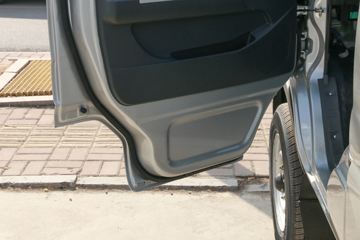 ����;�� T3Q(ԭС����W) 1.6L 123���� ���� 2.5��˫������С��ͼƬ