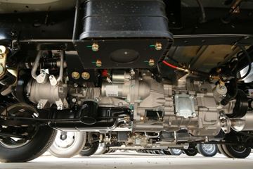 ����;�� T3Q(ԭС����W) 1.6L 123���� ���� 2.5��˫������С��ͼƬ